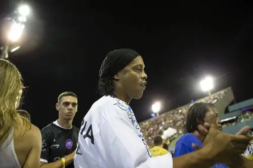 有理有据的 有理有据的